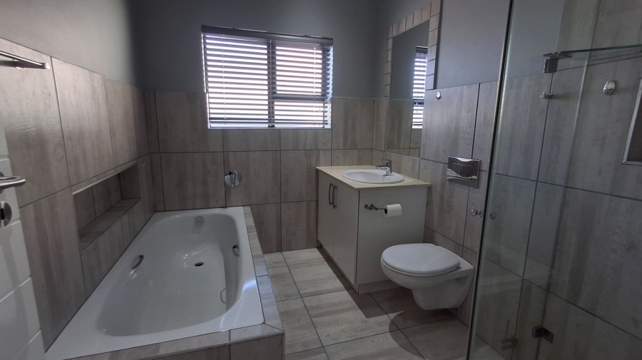 3 Bedroom Property for Sale in Hartenbos Central Western Cape